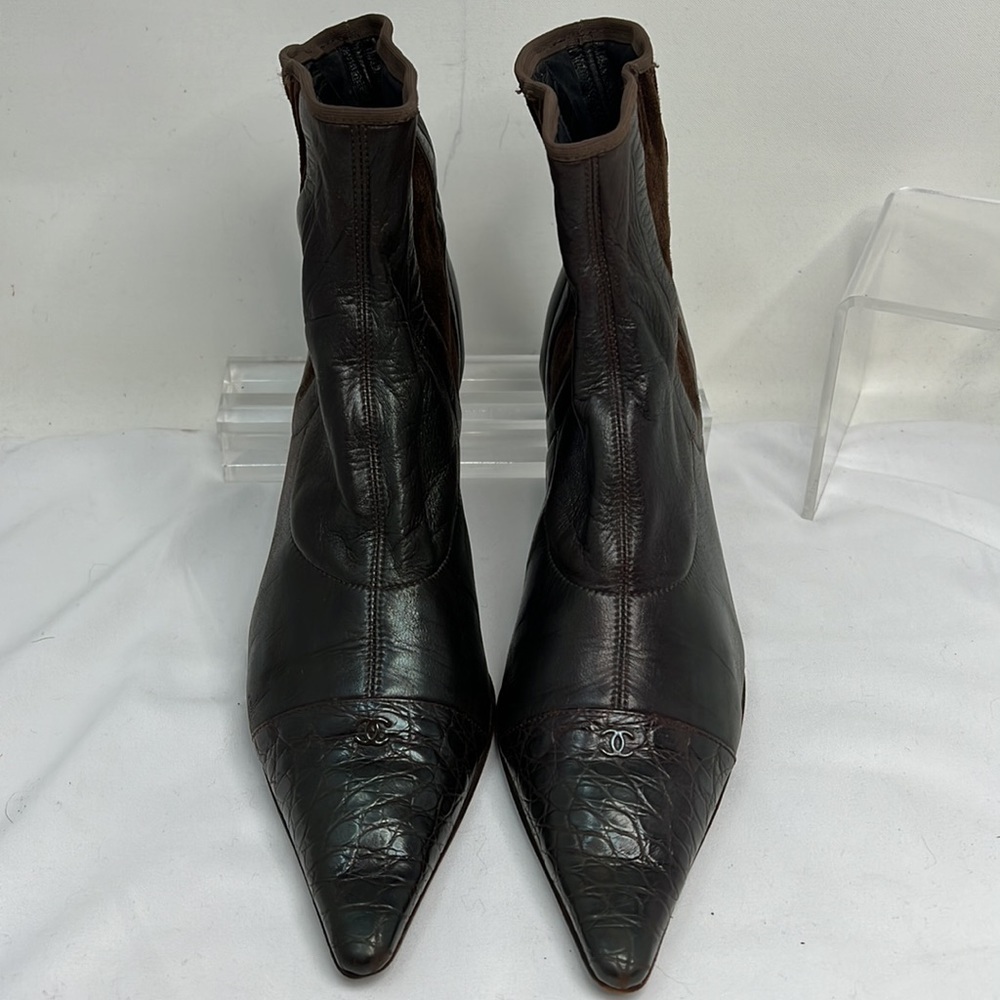 Chanel Sz 8 Brown Leather Croc and Suede Ankle Length Sock Kitten Heel Boots - Picture 5 of 16